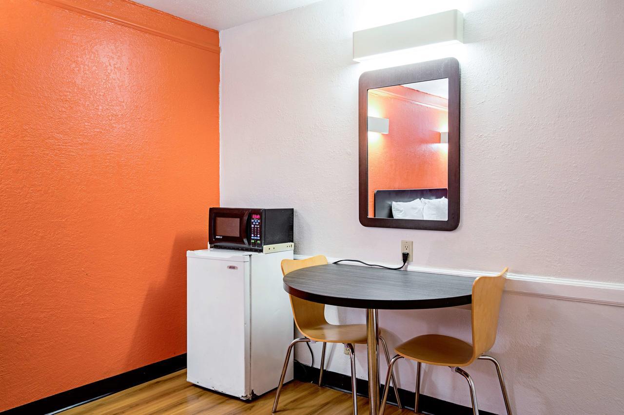 Motel 6 Texas City Extérieur photo