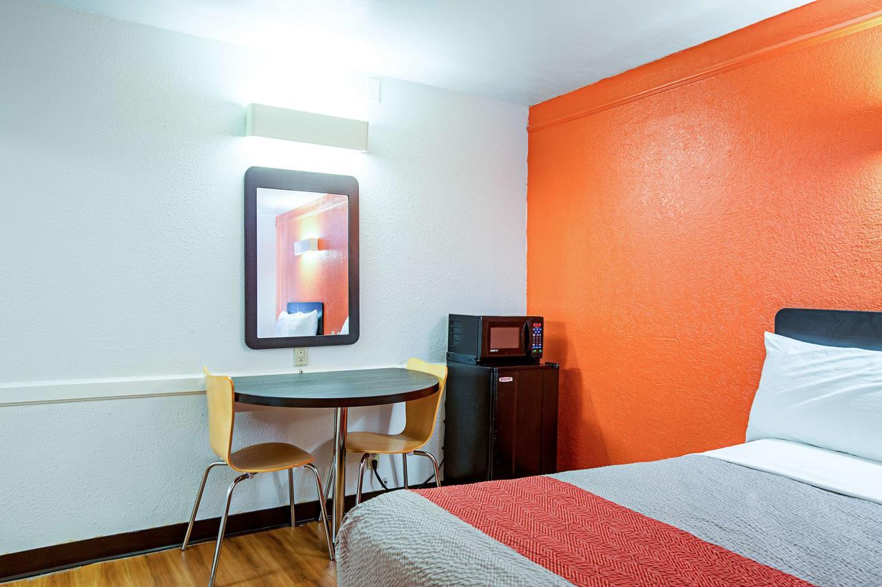 Motel 6 Texas City Extérieur photo